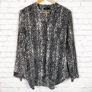 APT 9 Snake Skin Button Up High-Low Top XL